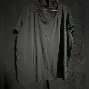 Ava & Viv Black Short Sleeve Tee